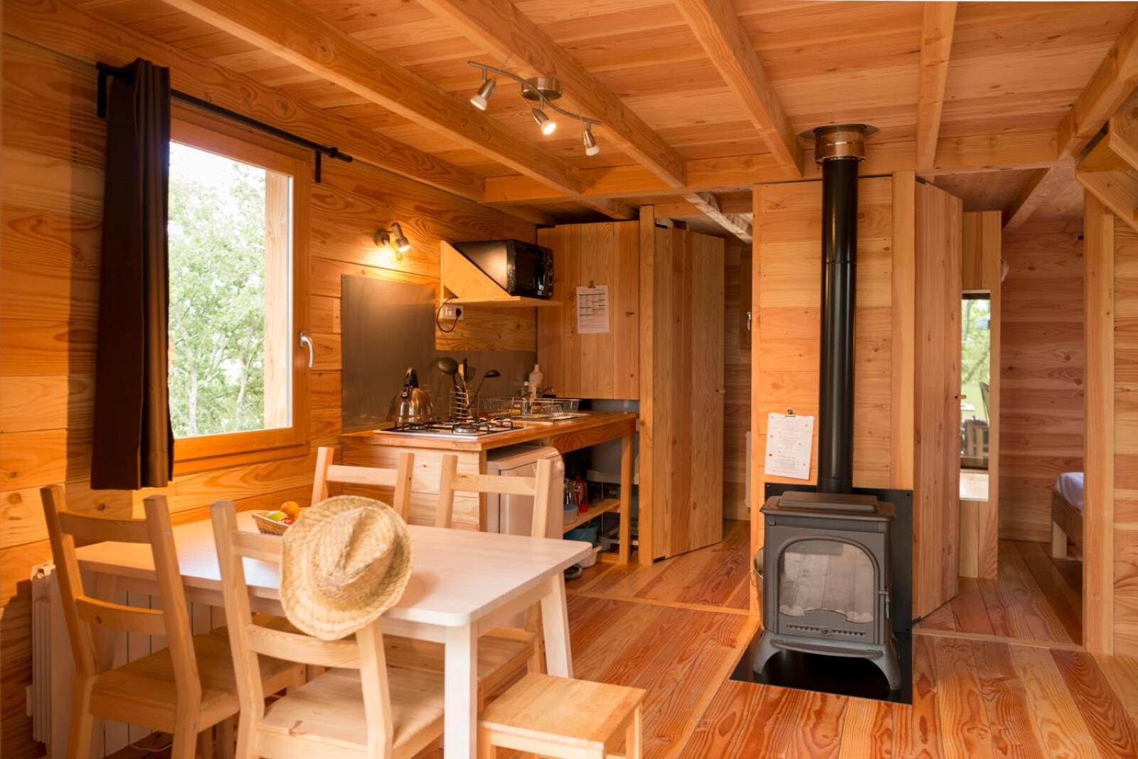 Huttopia ランブイエ 部屋 写真